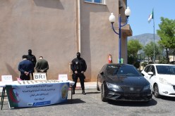 تيبازة.. توقيف شخصين وحجز كمية من المخدرات 