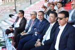 صادي وعنتر يحي وزياني حاضرون في افتتاح دورة لوناف بالجزائر