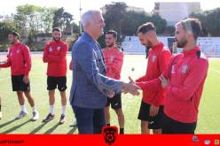 بالصور.. الناخب الوطني يزور لاعبي نجم بن عكنون