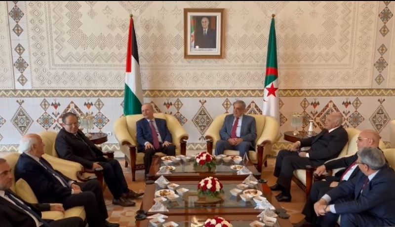 رئيس الوزراء وزير الشؤون الخارجية والمغتربين الفلسطينيين يحل بالجزائر
