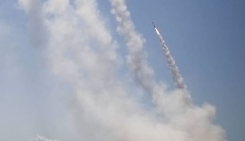 بالصواريخ الموجهة والمسيّرات.. حزب الله يستهدف مقر قيادة لجيش الإحتلال