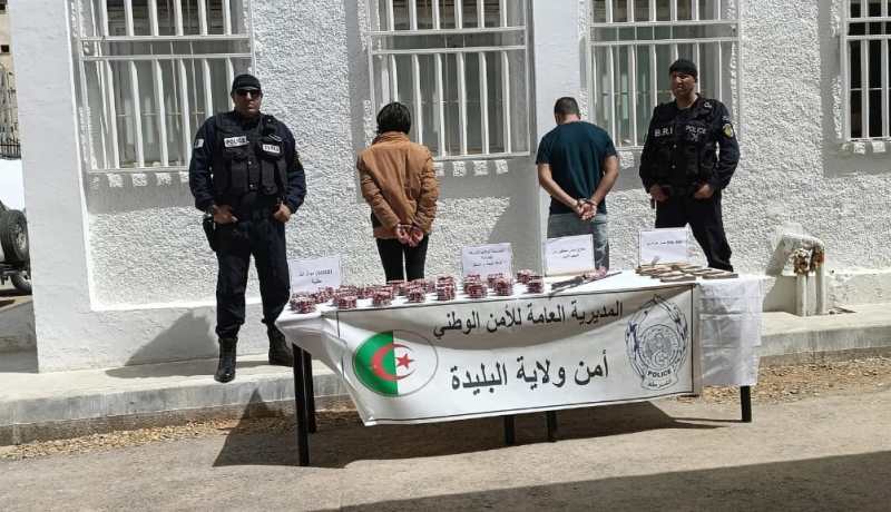 البليدة: الإطاحة بشبكة مختصة في ترويج المؤثرات العقلية وحجز 6003 قرص مهلوس