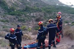 إنقاذ شخص سقط بين الصخور بالكاريار في جيجل