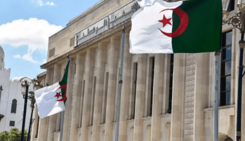 المصادقة على القانون المتعلق بالوقاية من المخدرات والمؤثرات العقلية