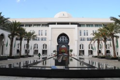 قنصلية الجزائر بوجدة تدعو الجزائريين المقيمين إلى الإنتخاب بداية من الإثنين