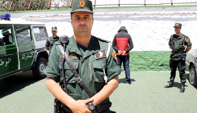الدرك الوطني: توقيف سائق سيارة قام بمناورات خطيرة بين بلدية السوارخ والقالة
