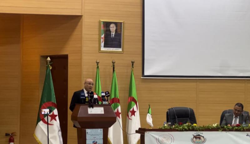 دراسة إنشاء مجلس جزائري-تونسي-ليبي لرجال الأعمال