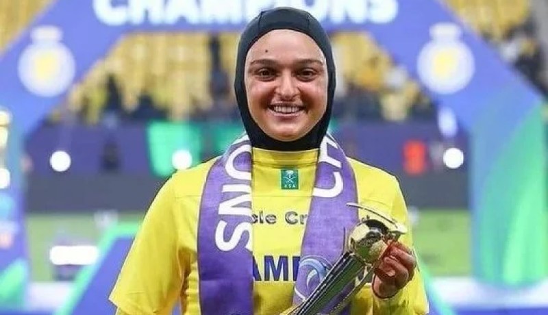 الجزائرية لينا بوساحة أفضل لاعبة للموسم في الدوري السعودي الممتاز