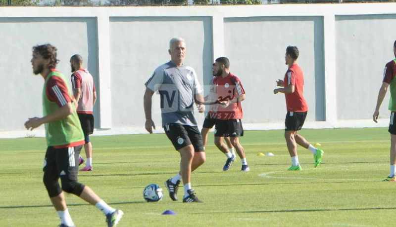 بالصور.. الخضر يخوضون ثاني حصة تدريبية بتعداد مُكتمل
