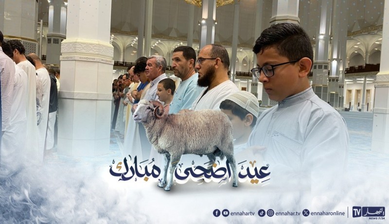 الجزائريون يؤدون صلاة العيد عبر مساجد الجمهورية