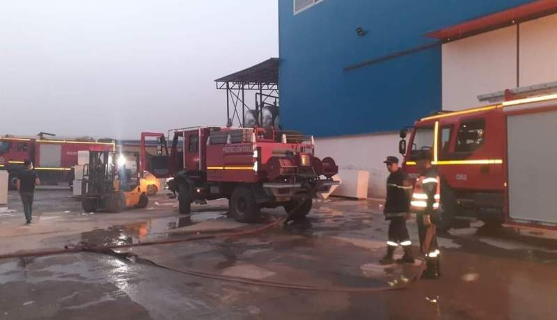 المدية: إندلاع حريق بمصنع البلاستيك وإصابة شخص بحروق