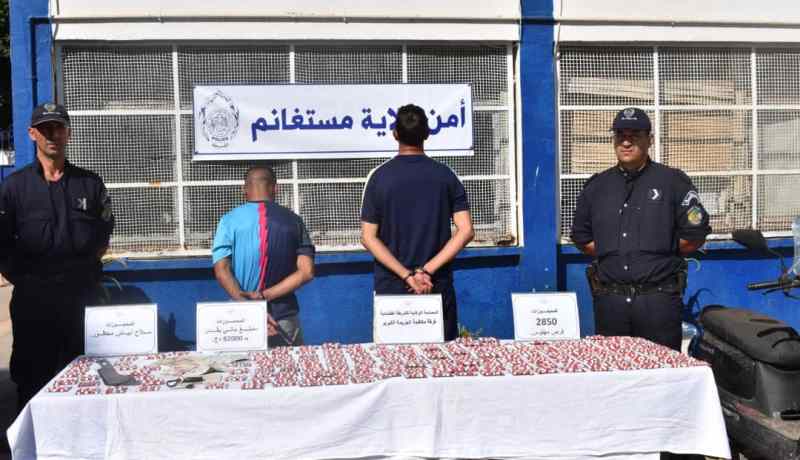 مستغانم.. الاطاحة بشبكة إجرامية وحجز 2850 حبة “صاروخ”