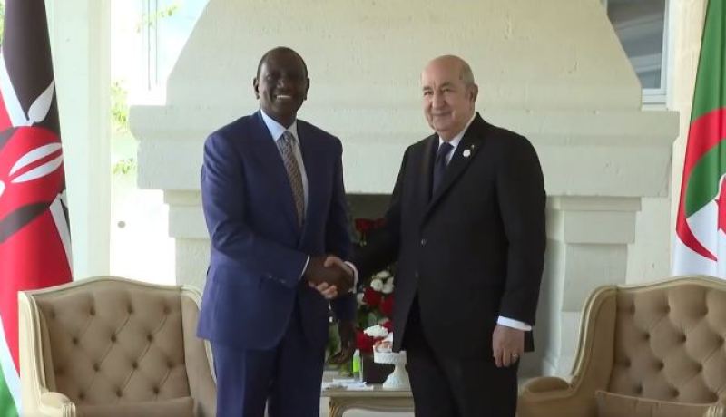 رئيس الجمهورية يستقبل  نظيره الكيني بمقر إقامته في باري الإيطالية