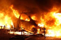 أعمال عنف تجتاح فرنسا بعد مقتل شاب على يد شرطية