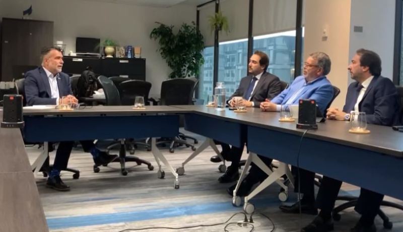 مجلس التجديد الإقتصادي الجزائري CREA يجتمع مع مجلس أرباب الأعمال في كندا