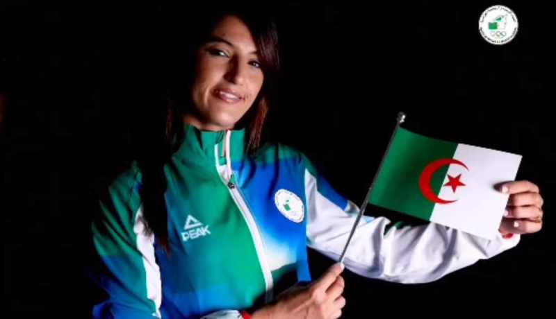 بالفيديو.. اللجنة الأولمبية الجزائرية تكشف اللباس الرسمي للمشاركين في أولمبياد باريس