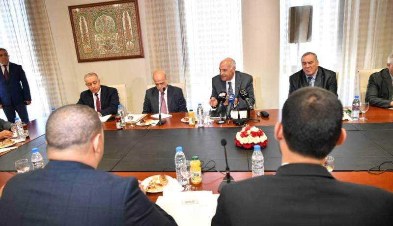عطاف يستقبل نواب المجلس الشعبي الوطني المنتخبين عن الجالية الوطنية بالخارج
