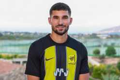 عوار:”سعيد بالانضمام لواحد من أكبر الأندية وسأعمل على تحقيق البطولات مع الإتحاد”