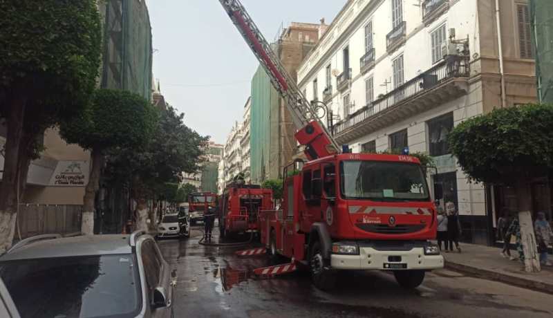 إخماد حريق ببنك CPA بالجزائر الوسطى