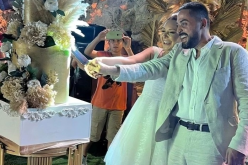 تكبره بسنوات.. زواج النجمان نادين تحسين بيك وإياد عيسى