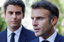 ماكرون يرفض استقالة أتال