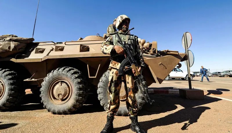 الجيش يوقف قاطع طرق كان يُروع المواطنين بتمياوين