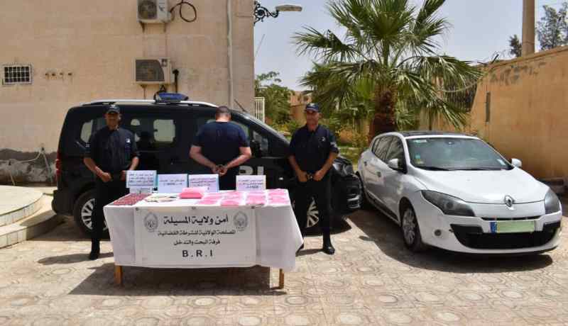المسيلة : فرقة الـ BRI تحجز 4330 قرص إكستازي وتوقف مروجها