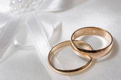 خطيبتي تستخف بي أمام أهلها وتثقل كاهلي بما لا أستطيع عليه صبرا