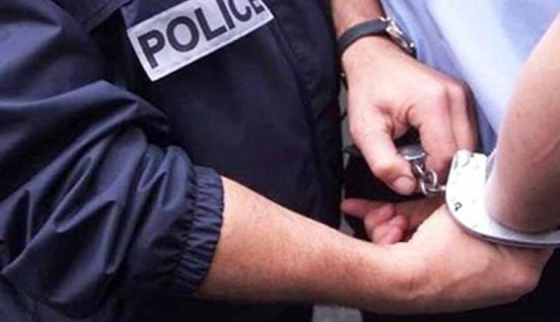 حفل زفاف يتحوّل إلى محاكمة.. توقيف شابين اعتديا على شرطي بـ “سينيال”