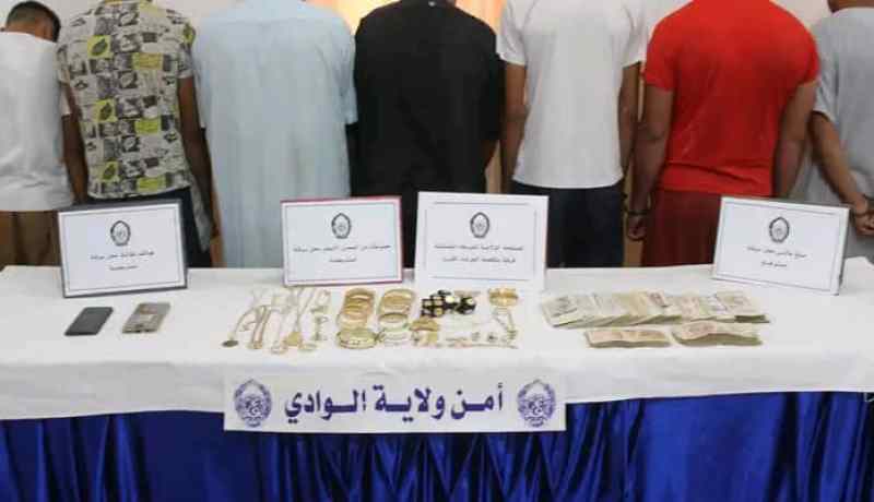 الوادي: الإطاحة بعصابة مختصة في سرقة المنازل