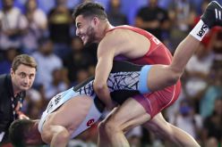 المصارع الجزائري اسحاق غايو ينهزم في المباراة الإستدراكية