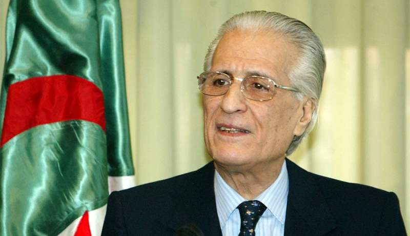 أحمد طالب الإبراهيمي يهنئ الرئيس تبون