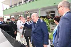 رئيس الجمهورية يتلقى التهاني من نظيره الصومالي