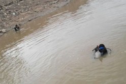بشار.. انتشال جثة طفل غرق في واد بالعبادلة والبحث متواصل عن مفقود ثان