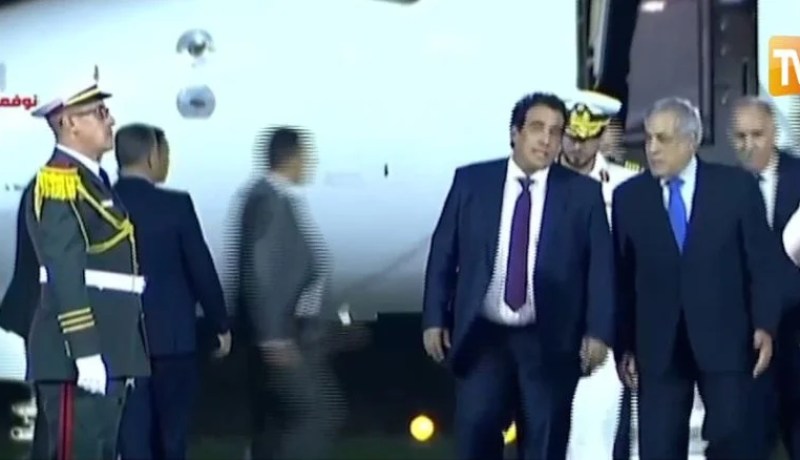رئيس المجلس الرئاسي الليبي يحلّ بالجزائر