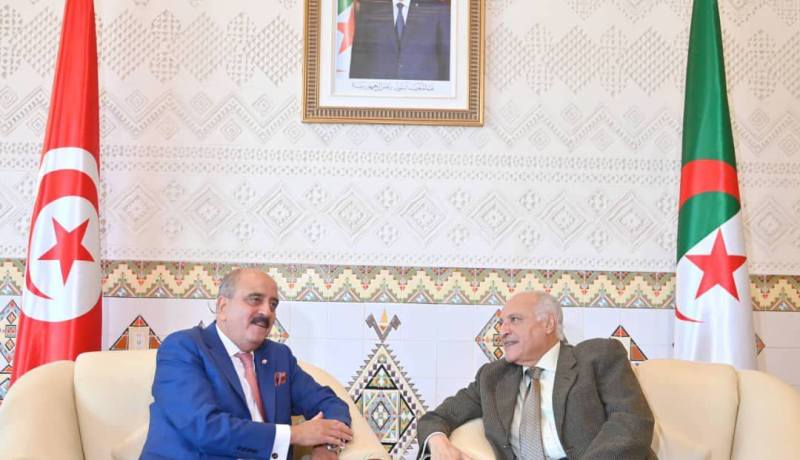 عطاف: العلاقات الجزائرية التونسية تشهد وتيرة متنامية تحت قيادة رئيسي البلدين