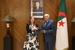 عطاف يتسلم نسخا من أوراق إعتماد سفيرة سلوفينيا الجديدة