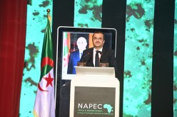عرقاب: الشروع في تنفيذ البرنامج الوطني للطاقات المتجددة