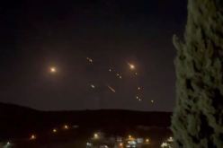 الحرس الثوري الإيراني يقصف الكيان الصهيوني بعشرات الصواريخ