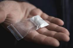 حجز 207 غ كوكايين وتوقيف 5 تجار مخدرات صلبة بوهران