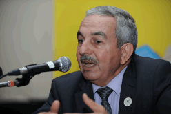 تتويج “صالح بلعيد” بجائزة مجمع الملك سلمان العالمي للغة العربية بالسعودية