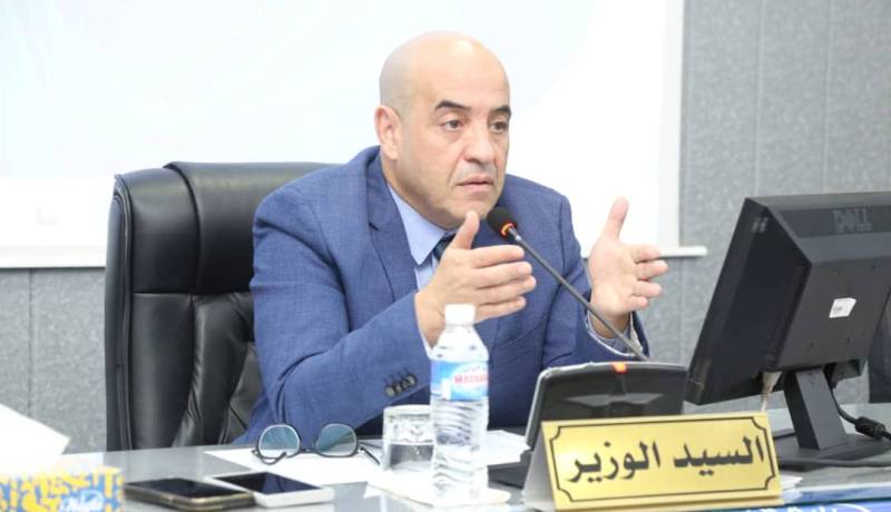 زهانة: مستعدون لمرافقة المتعاملين الاقتصاديين في عمليات التصدير
