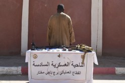 إرهابي يسلّم نفسه للسلطات العسكرية ببرج باجي مختار بحوزته مسدّس وقنبلة