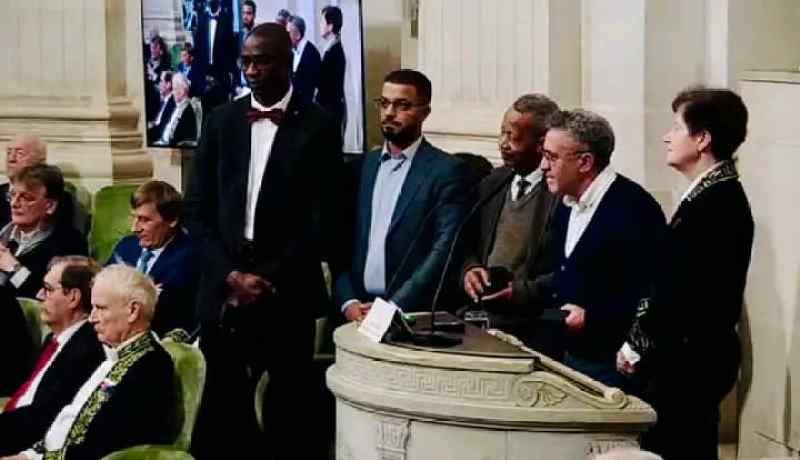 جزائري يفوز بجائزة “موريس أودان” للرياضيات