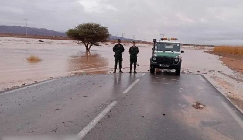 إرتفاع منسوب المياه بعدد من الطرقات بالمسيلة والنعامة