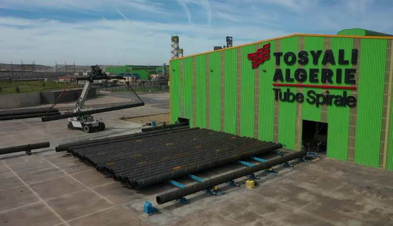 دخول مركب المسطحات الحديدية بمركب “توسيالي” حيّز الخدمة 