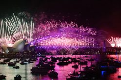 بالصور.. هكذا احتفلت أول الدول التي حل بها عام 2025