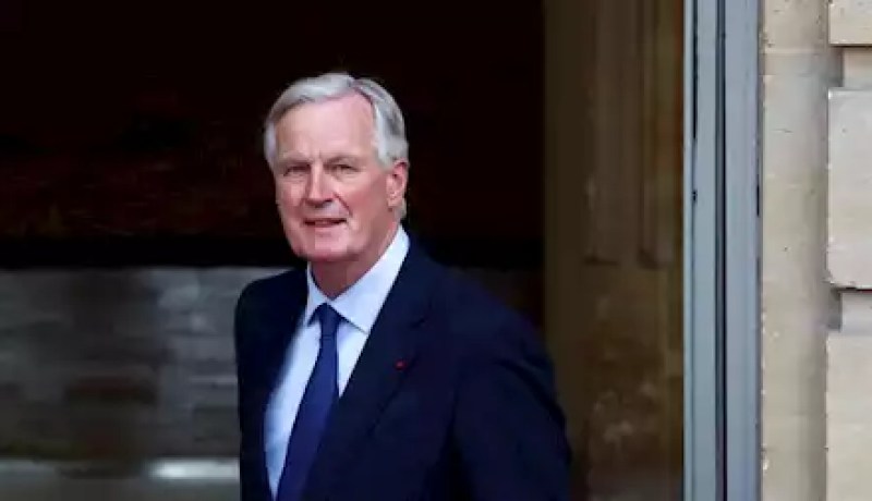 استقالة رئيس الوزراء الفرنسي