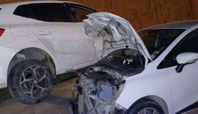 تيبازة.. 7 جرحى في اصطدام تسلسلي ما بين 3 سيارات وشاحنة ذات مقطورة