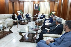عرقاب يبحث مع المدير العام لشركة سيمنس الألمانية للطاقة تعزيز الشراكة